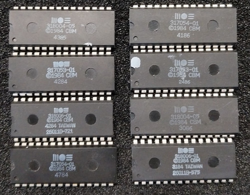 Commodore plus 4 - (1,