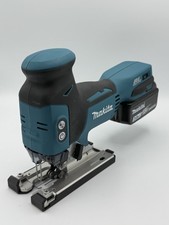 Makita Akku-Pendelhubstichsäge 18 V DJV181 inkl. 3Ah Akku und Ladegerät NEU TOP