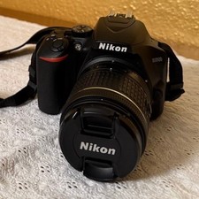 Nikon D3500 Spiegelreflexkamera Kit, Nikkor AF-P DX 18-55mm Objektiv