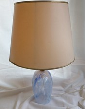 Schöne Tisch Lampe Glasfuß