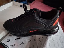 Nike Air Max 720 Black / Hyper