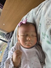 Schöne Reborn Maditha