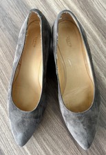 LLOYD Ballerinas mit Keilabsatz, Wildleder, grau Gr . 38 / 5,0