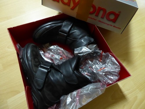 Gepflegt motorradstiefel - gepflegt!,