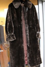 schöner Pelzmantel  kurzgeschoren, wie Neu sucht neuen Träger ansehen lohnt sich