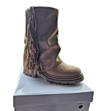 Damen Stiefel Gr. 36 ! Neu ! ungetragen hellbraun mit Fransen und Reißverschluss