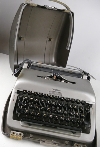 Adler schreibmaschine - adler,