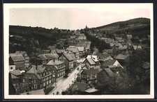 Ansichtskarte Meuselbach /Thür. Wald, Gesamtansicht mit Kirche 