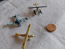 Siku Flugzeugmodelle - F 8 a -