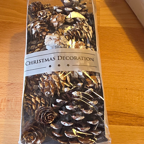 Christbaumschmuck tannenzapfen - christbaumschmuck,