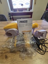 Elektrische Käsereibe von