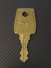 Lippert STR Schlüssel 9500 für Klingel und Sprechanlagen Kästen Tasterplatten