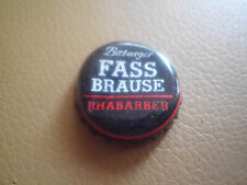 Gebrauchter, schwarz-roter Kronkorken Bitburger FASS BRAUSE RHABARBER