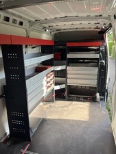 Würth Regalsystem Fahrzeugeinrichtung mit Koferen