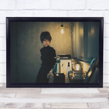 Frau kurze Haare asiatischer