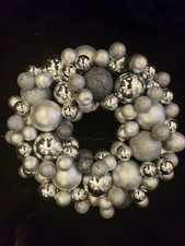 2 Stück weihnachtskranz Silber Grau Kugeln Weihnachten Landhaus Advent Kranz