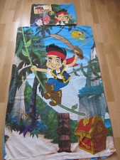 2 x Kinderbettwäsche...1.)JakeNimmerland Piraten und 2.)Little Pirates