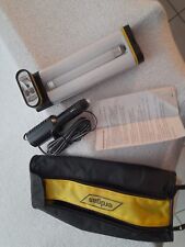 Kfz Pannenleuchte Arbeitslicht Warnblinklicht L 230mm mit Batterien und 12V Ada.