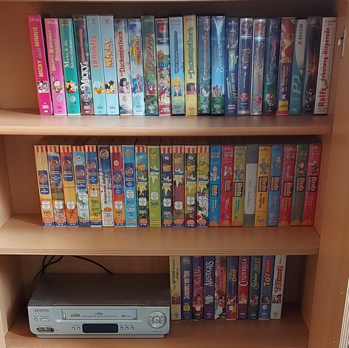 Vhs rekorder und video - und,