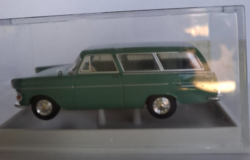 Opel caravan brekina - opel, p2