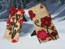 W7.  Schafwolle Stulpen Handstulpen Wollwalk Musterwalk Walk Wolle Winter Ski