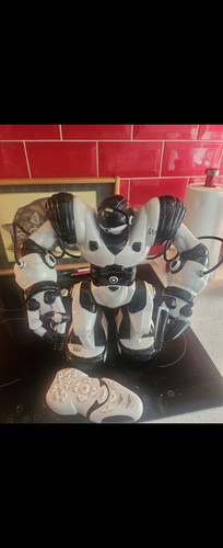 Wowwee robosapien schwarz - robosapien,