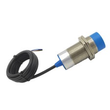 Induktiver Sensor 18mm 6-36V IP67 -25~65°C NPN/PNP NO+NC für Automatisierung