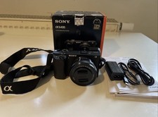 Sony Alpha 6400 APS - C Spiegellose Kamera, 16-50mm Objektive 