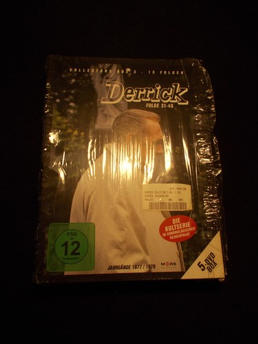 Derrick collectors box - derrick,