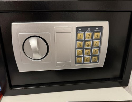 Mini safe tresor mit - safe,