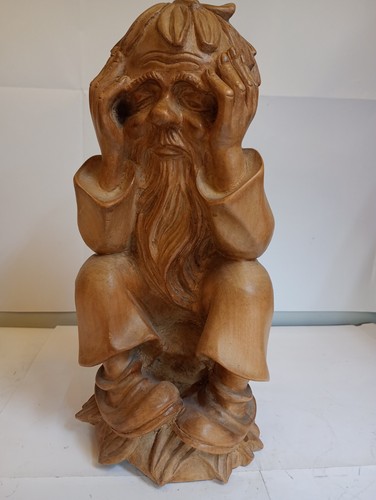 Holzfigur hoch der - hoch,