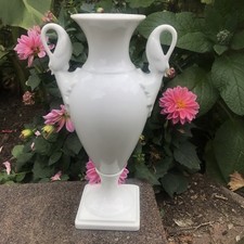 Kaiser Manufaktur Porzellan Anphore Schwanenhals Vase Weiß