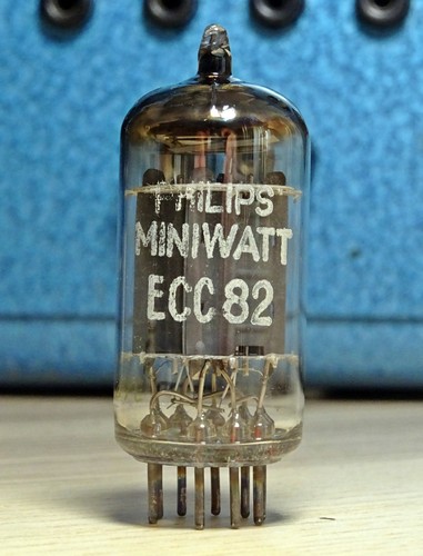 Röhre ecc82 philips heerlen - röhre, d