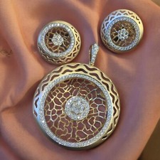 Pave 2,93 Cts Runde