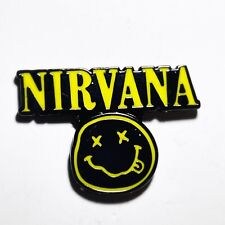 Nirvana Smiley Pin Anstecker Kurt Cobain Krist Novoselic Dave Grohl kostenloser UK-Versand