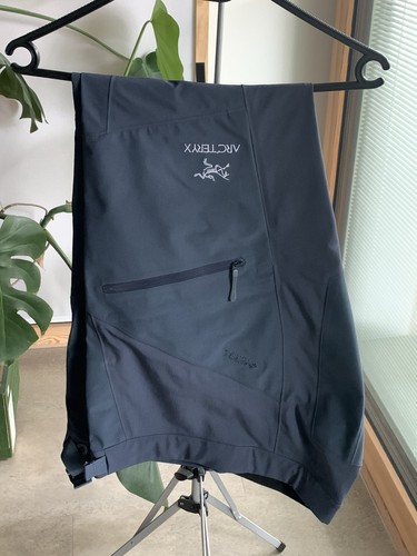 Arcteryx alpha pant - sz.s,