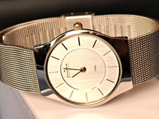 SKAGEN Steel Slimline bicolor Damen Armbanduhr 233SGS  * sehr schön