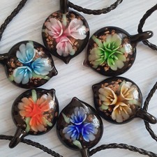 Halskette, Anhänger handgefertigtes Murano Glas, Tropfen mit Goldsand, Unikat