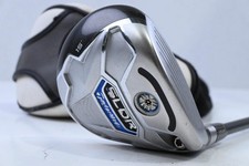 Taylormade SLDR #3 Holz / 15 Grad / Stiff Flex Fujikura Speeder 77 Schaft