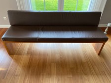 Sitzbank (Hülsta, Serie Mento,) mit Lehne und brauner Lederauflage für Esszimmer