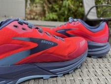 Brooks Cascadia 16