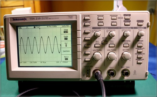 Tektronix tds 210 - tds,