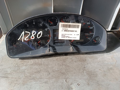 Audi usa tachometer - a4, b5