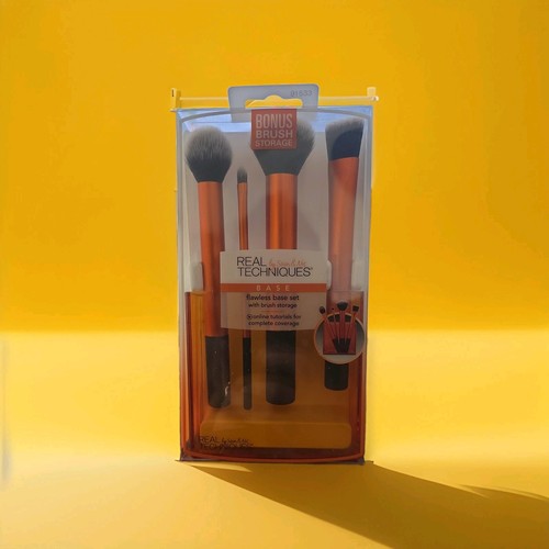 Real techniques flawless base - real,