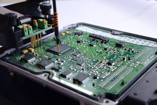 Motorsteuergerät chiptuning - motorsteuergerät,