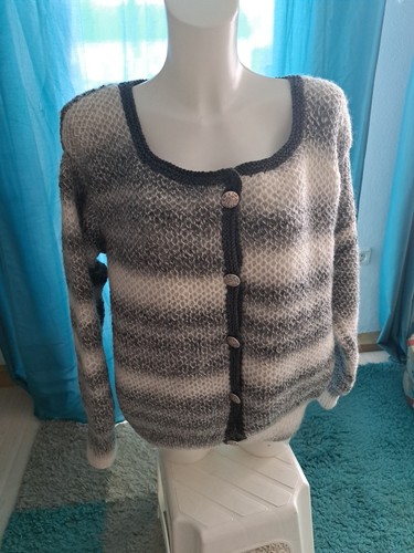 Handgestrickt damenjacke - handgestrickt, gr