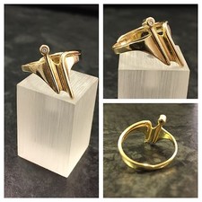 Modernist Goldring 585 er Gold