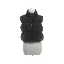 FB Sister, Outdoor Weste