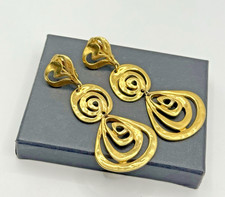 Vintage goldfarbene Ohrclips – Statement Ohrringe, 70er Jahre Design Retro