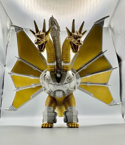 Bandai mecha king ghidorah - bandai,